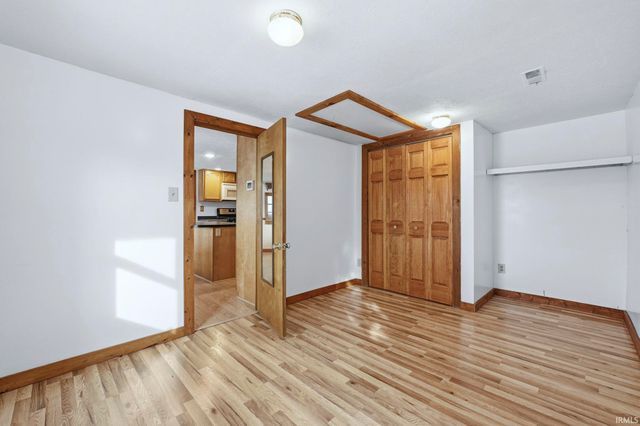 735 Lane 274 Crooked Lake, Angola, IN 46703