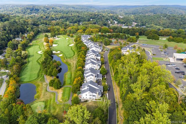 10 Shadow Tree Lane, Briarcliff Manor, NY 10510