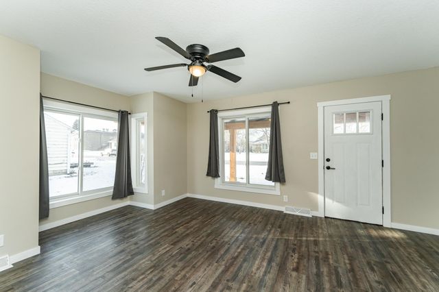 208 3rd Avenue NW, Kasson, MN 55944