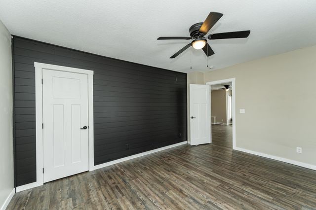 208 3rd Avenue NW, Kasson, MN 55944