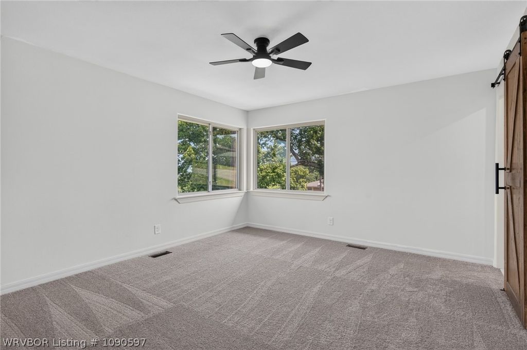1803 Parkview Drive 1803 Parkview Drive