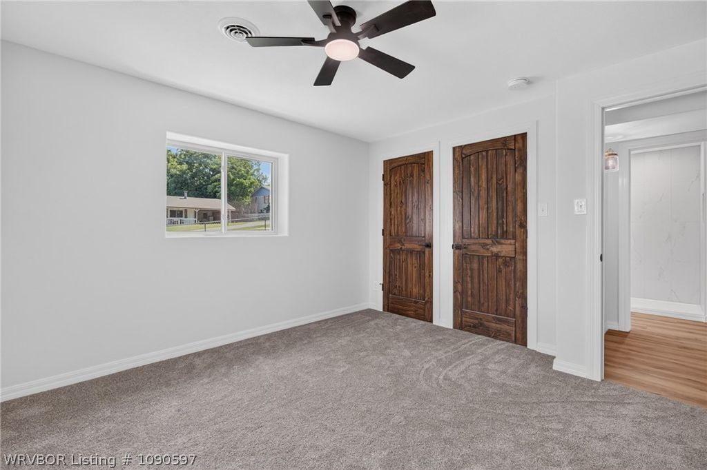 1803 Parkview Drive 1803 Parkview Drive