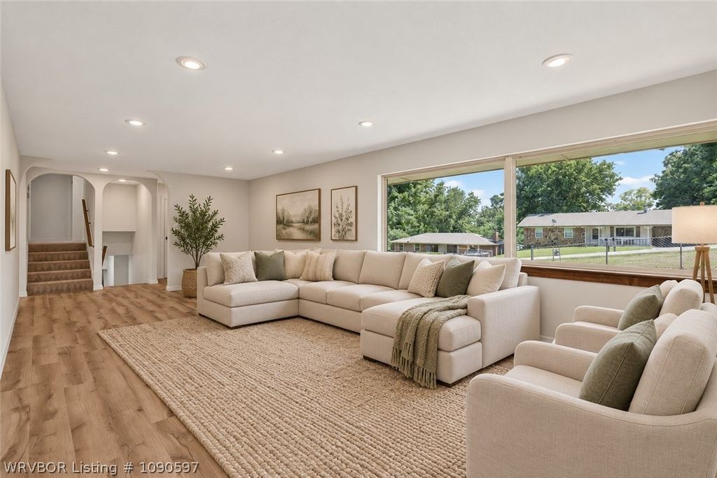 1803 Parkview Drive 1803 Parkview Drive