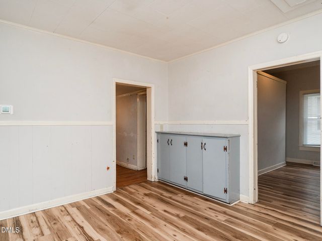 608 Oak Street, Burlington, NC 27215