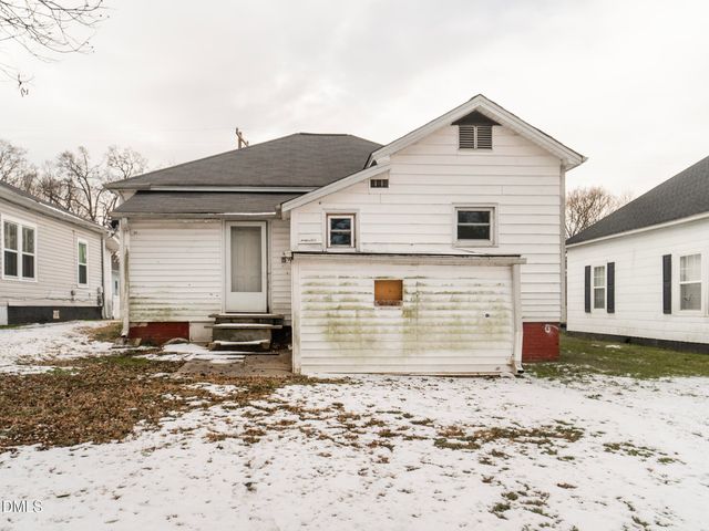 608 Oak Street, Burlington, NC 27215