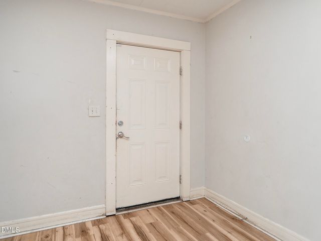 608 Oak Street, Burlington, NC 27215