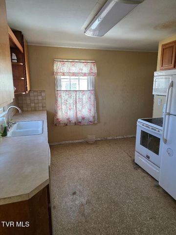 1358 Farragut Avenue, Kingsport, TN 37664