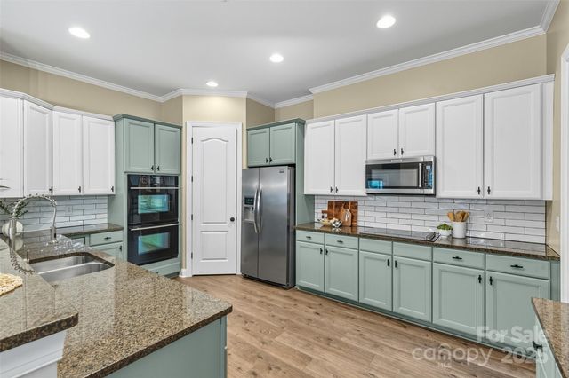 3005 Misty Moss Court, Waxhaw, NC 28173