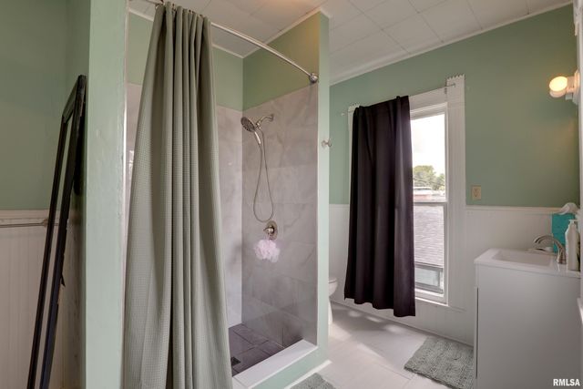 222 W NEW Street, Palmyra, MO 63461