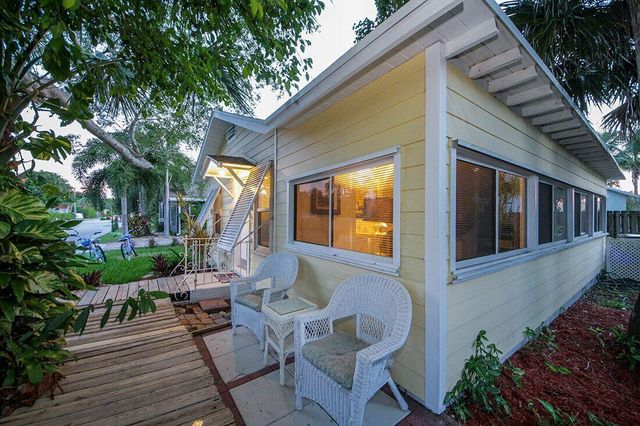 1907 Parker Avenue, West Palm Beach, FL 33401