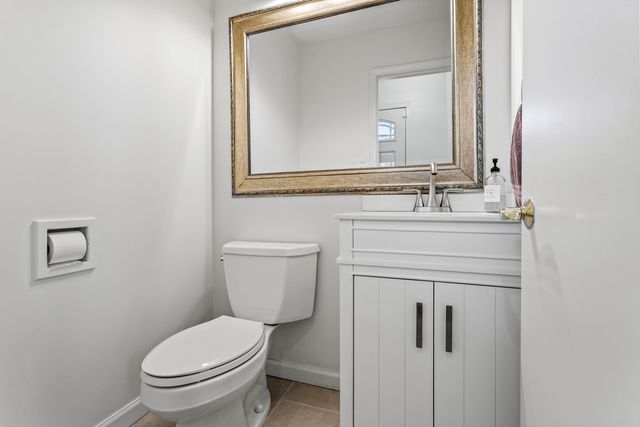 7209 Grant Street, Darien, IL 60561