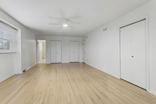 7209 Grant Street, Darien, IL 60561