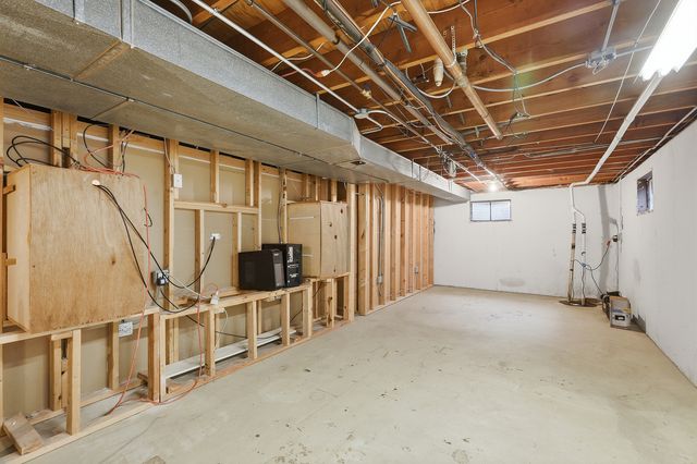 7209 Grant Street, Darien, IL 60561