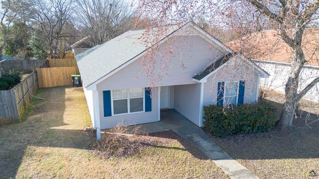 116 Kensington Circle, Warner Robins, GA 31093