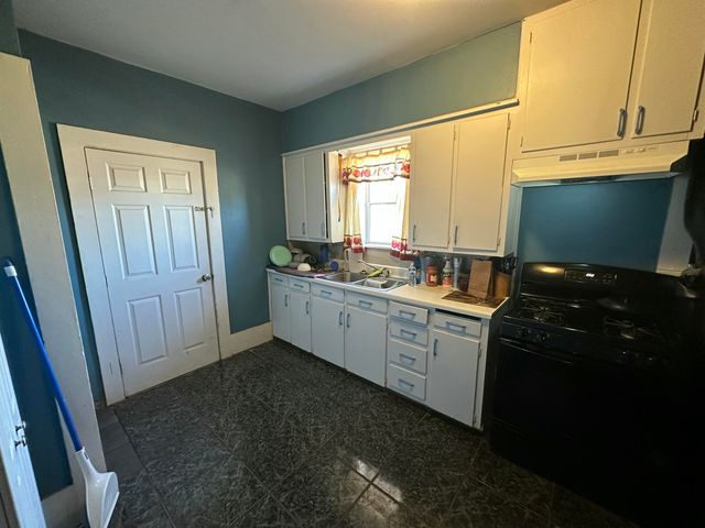 611 Denver Street, Plainview, TX 79072