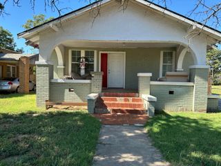 611 Denver Street, Plainview, TX 79072