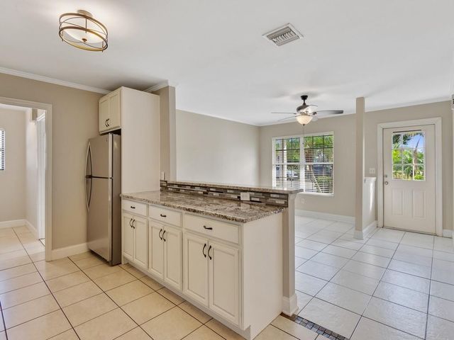 2375 16th Avenue, Vero Beach, FL 32962