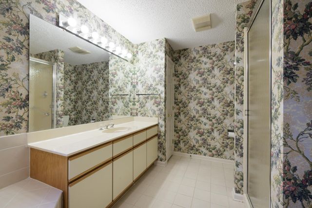 47 Gulf Stream Lane, Salem, SC 29676