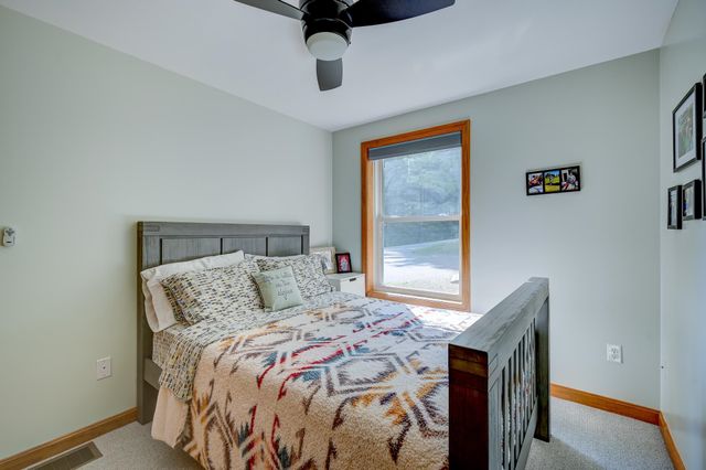 65 Garmish Road, Conway, NH 03818
