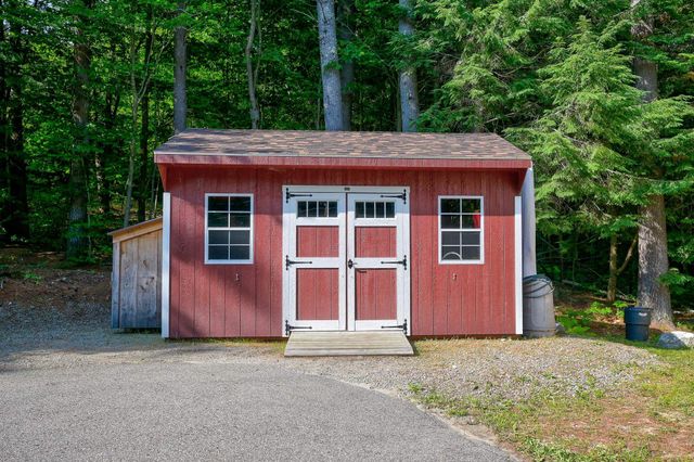 65 Garmish Road, Conway, NH 03818