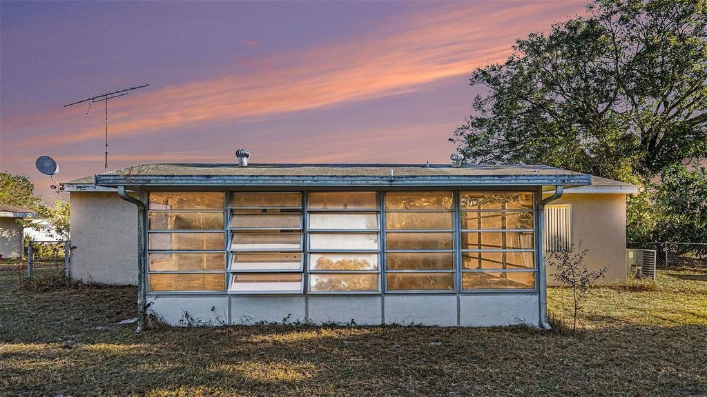 Image 24 of property listing at 1136 MINNET COURT NE, Palm Bay, FL 32905