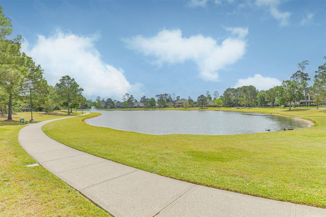 17108 Spirit Lake Lane, Houston, TX 77044