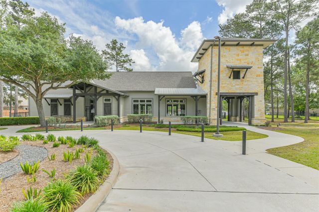 17108 Spirit Lake Lane, Houston, TX 77044