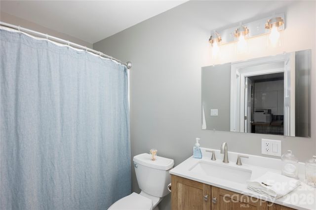 245 Tip Field Road, Brevard, NC 28712