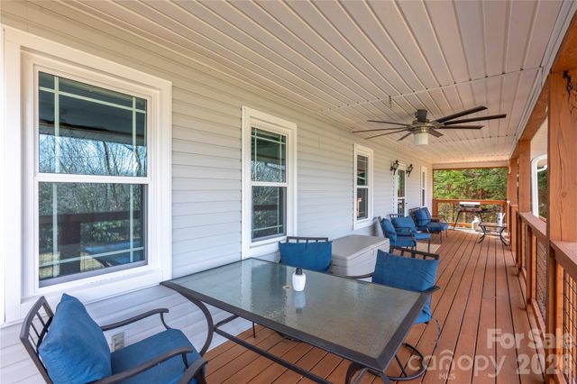 245 Tip Field Road, Brevard, NC 28712