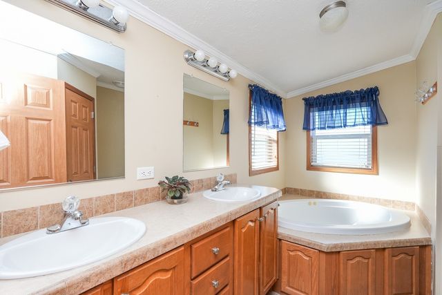 698 Princewood, Manteno, IL 60950