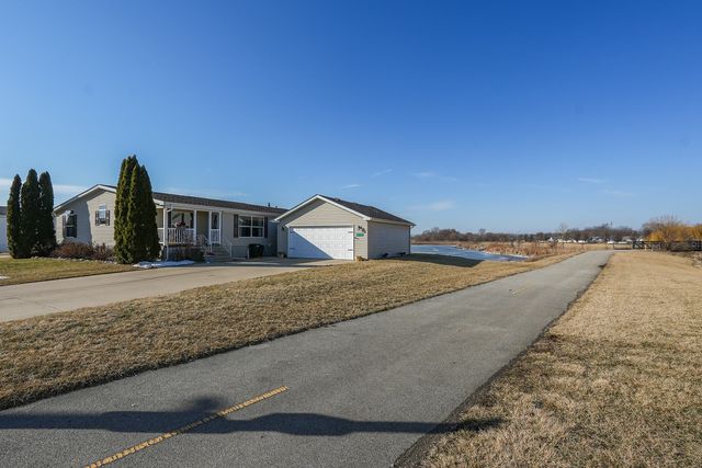 698 Princewood, Manteno, IL 60950