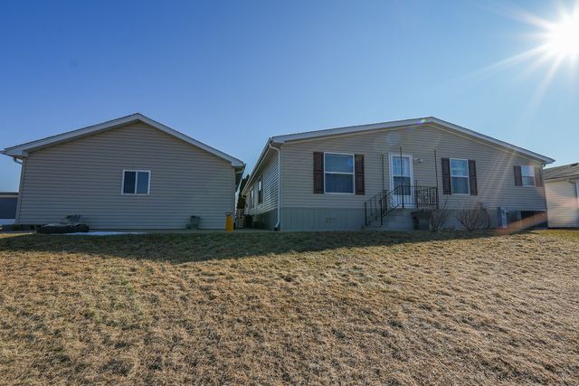 698 Princewood, Manteno, IL 60950