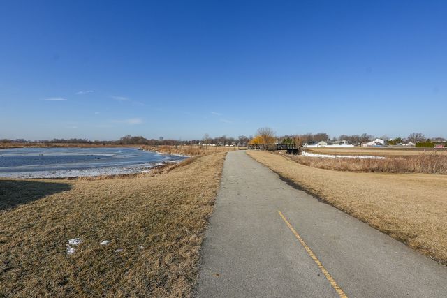 698 Princewood, Manteno, IL 60950