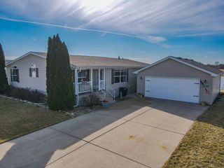 698 Princewood, Manteno, IL 60950