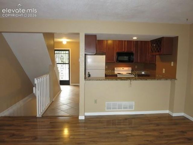 4233 Hunting Meadows Circle, Colorado Springs, CO 80916