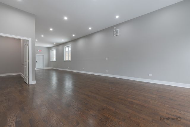 3044 W Irving Park Road 1, Chicago, IL 60618