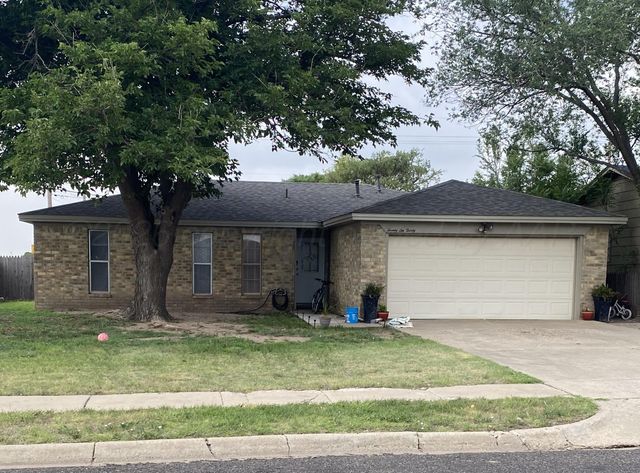 2607 14th Avenue, Canyon, TX 79015
