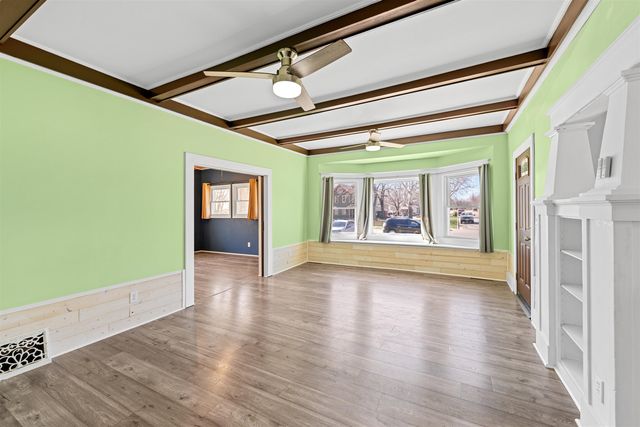 833 S 9th, Salina, KS 67401