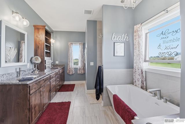 15499 County Road P10, Blair, NE 68008