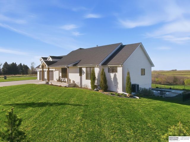 15499 County Road P10, Blair, NE 68008