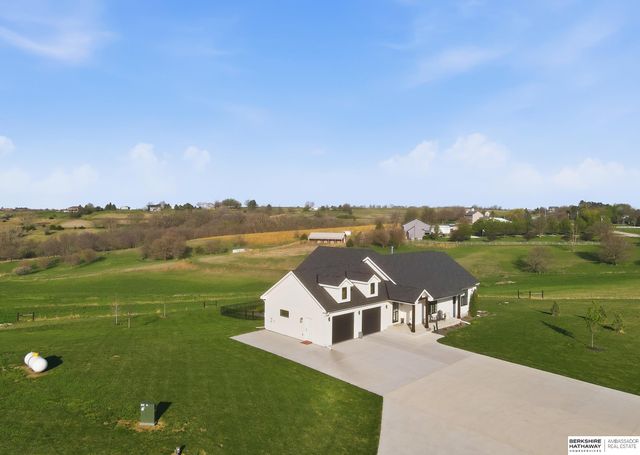 15499 County Road P10, Blair, NE 68008