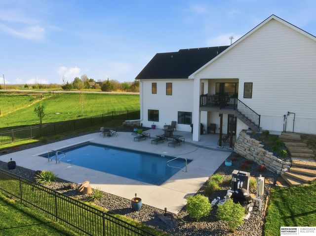 15499 County Road P10, Blair, NE 68008
