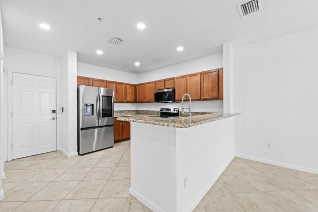 4750 Monarch Way, Coconut Creek, FL 33073