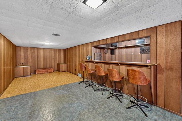 8916 S 84th STREET, Franklin, WI 53132