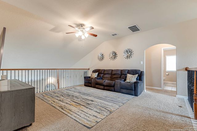 24735 Buck Crk, San Antonio, TX 78255