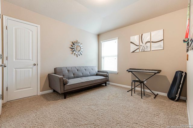 24735 Buck Crk, San Antonio, TX 78255