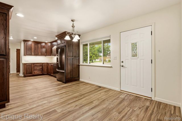 1612 Saint Marys Court, Hampton Charter Township, MI 48732