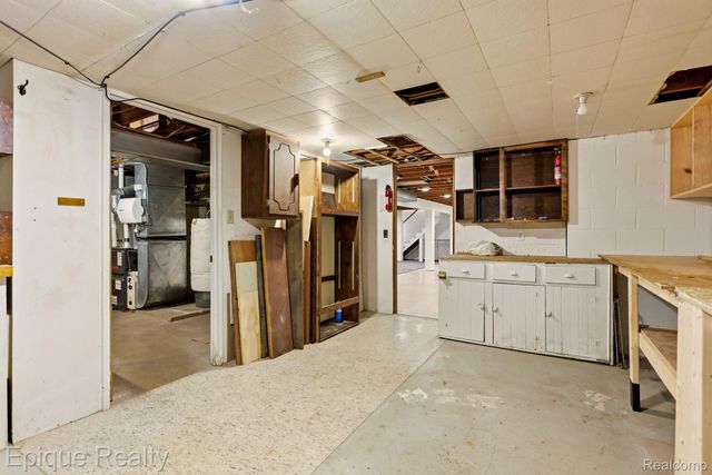 1612 Saint Marys Court, Hampton Charter Township, MI 48732