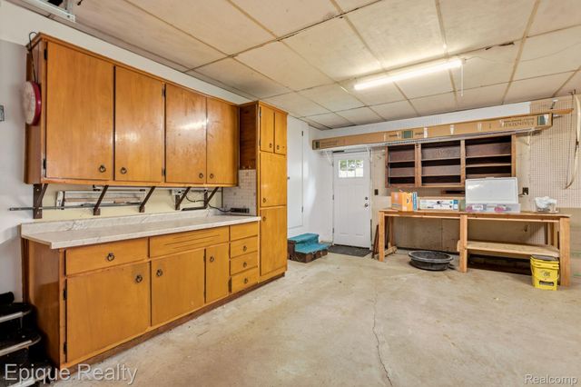 1612 Saint Marys Court, Hampton Charter Township, MI 48732