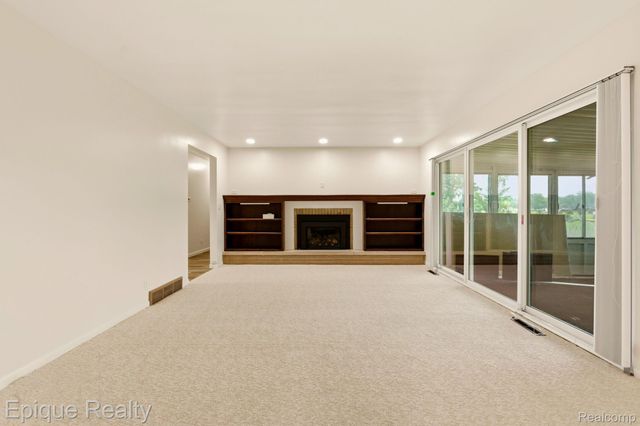 1612 Saint Marys Court, Hampton Charter Township, MI 48732